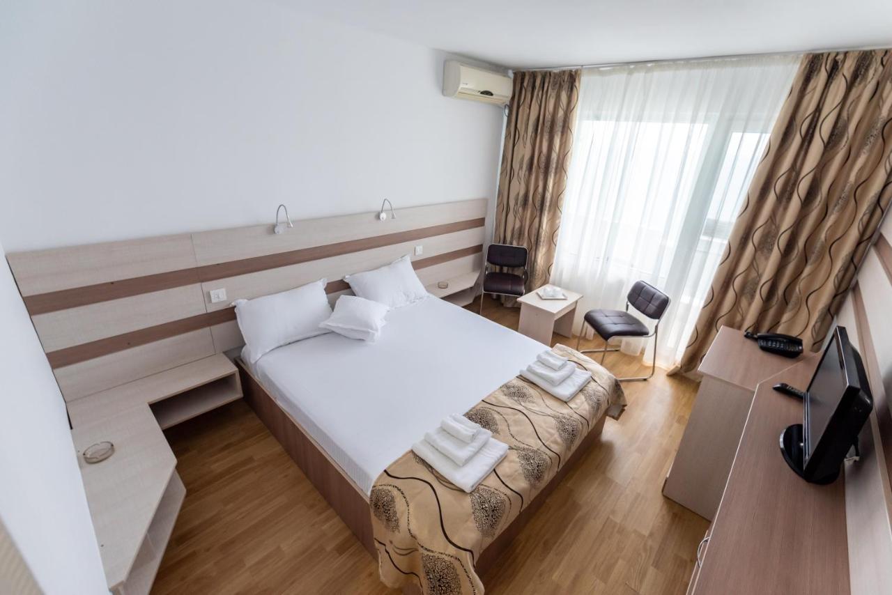Hotel Capitol จูปิเตอร์ ภายนอก รูปภาพ