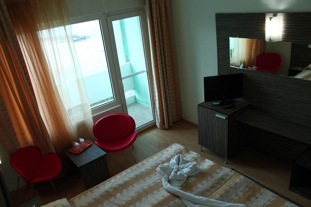 Hotel Capitol จูปิเตอร์ ภายนอก รูปภาพ
