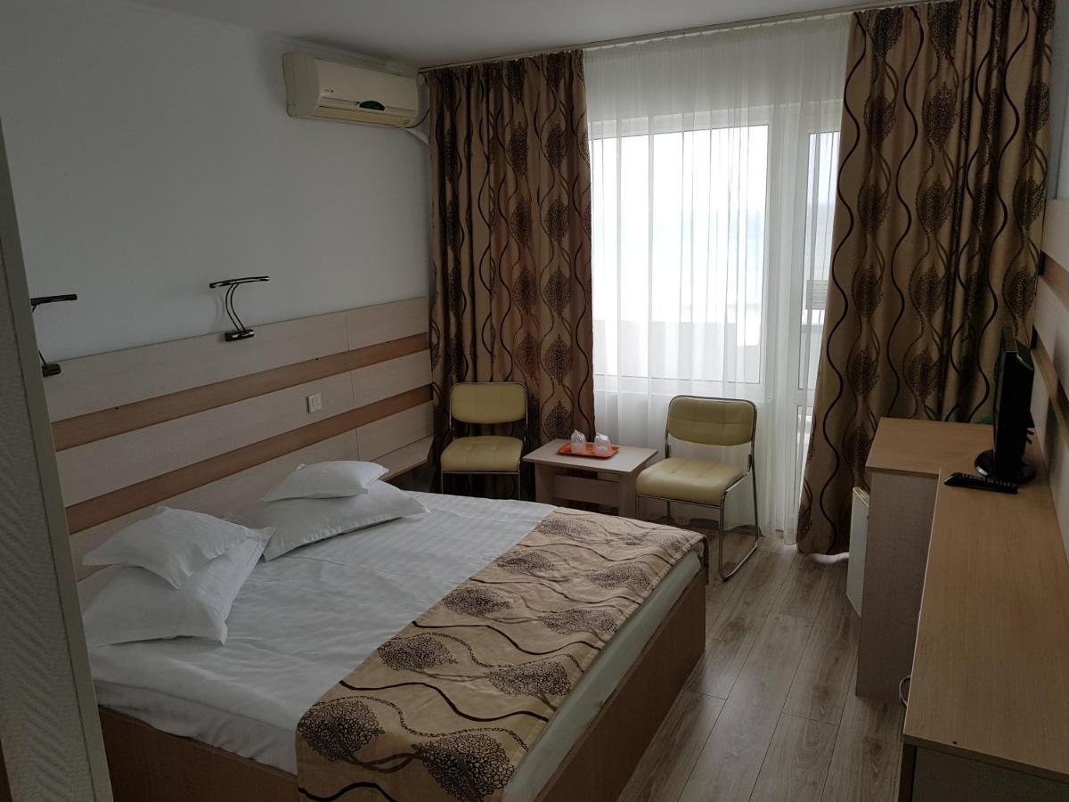 Hotel Capitol จูปิเตอร์ ภายนอก รูปภาพ